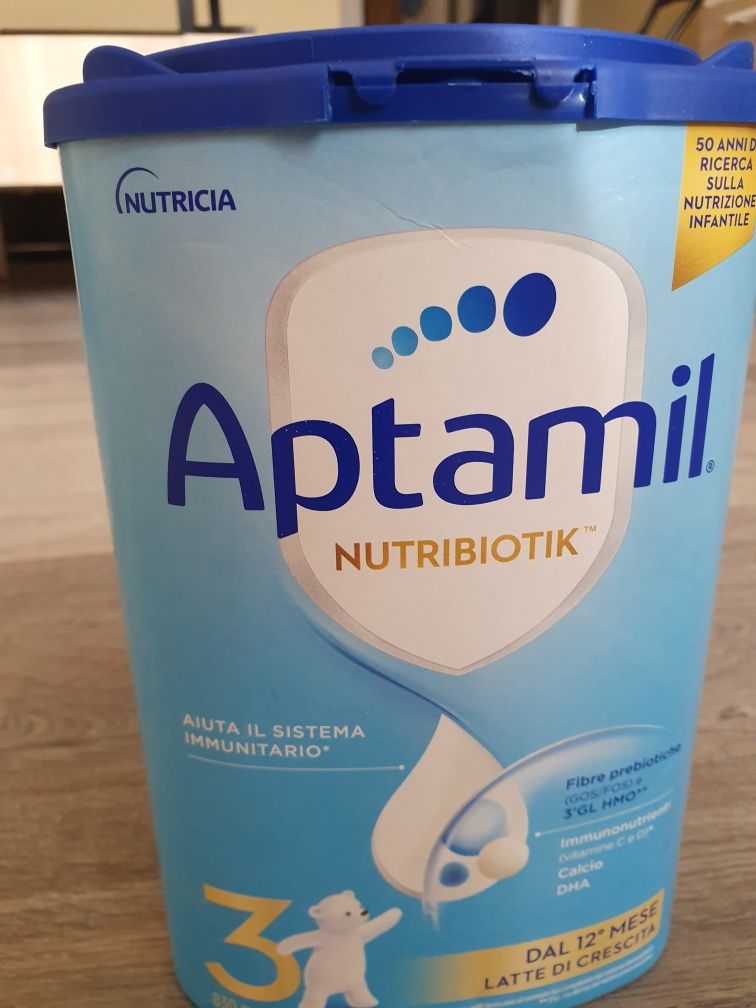 Молочна суміш Aptamil