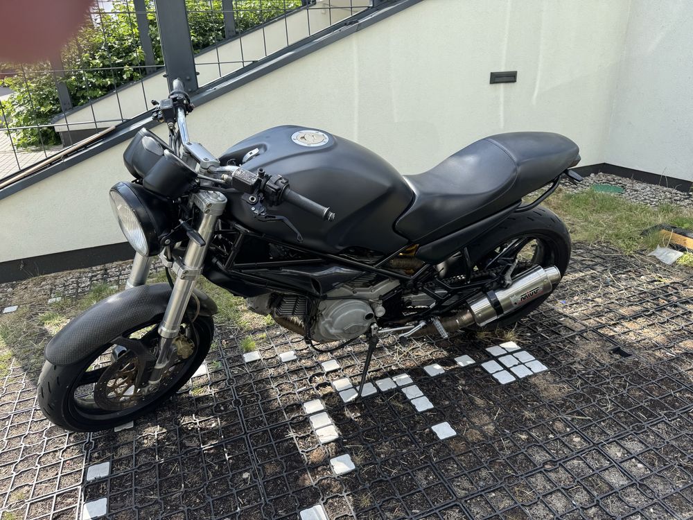 Ducati Monster 600