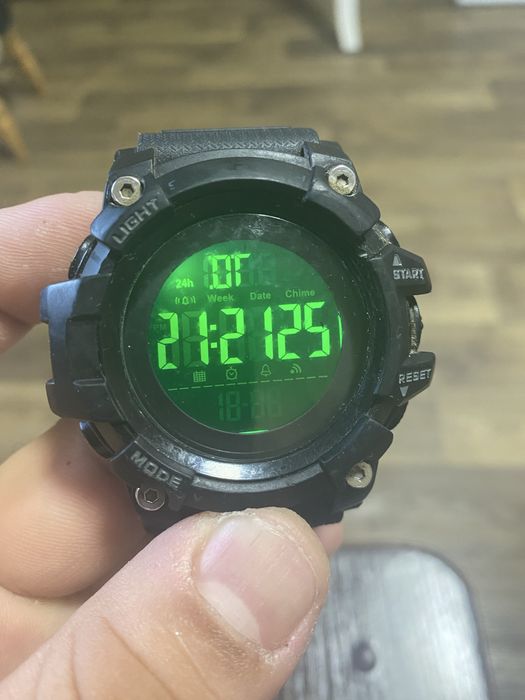 Наручні годинники лотом. G-Shock Casio та Skmei, 2 пари.