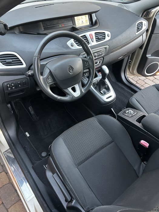 Renault scenic 2.016V Benzyna Piękny egz Przebieg 113tyś Inport Niemcy