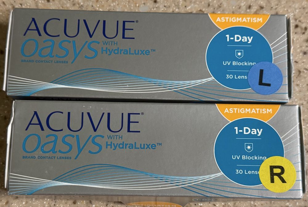 Acuvue Oasys контактні лінзи