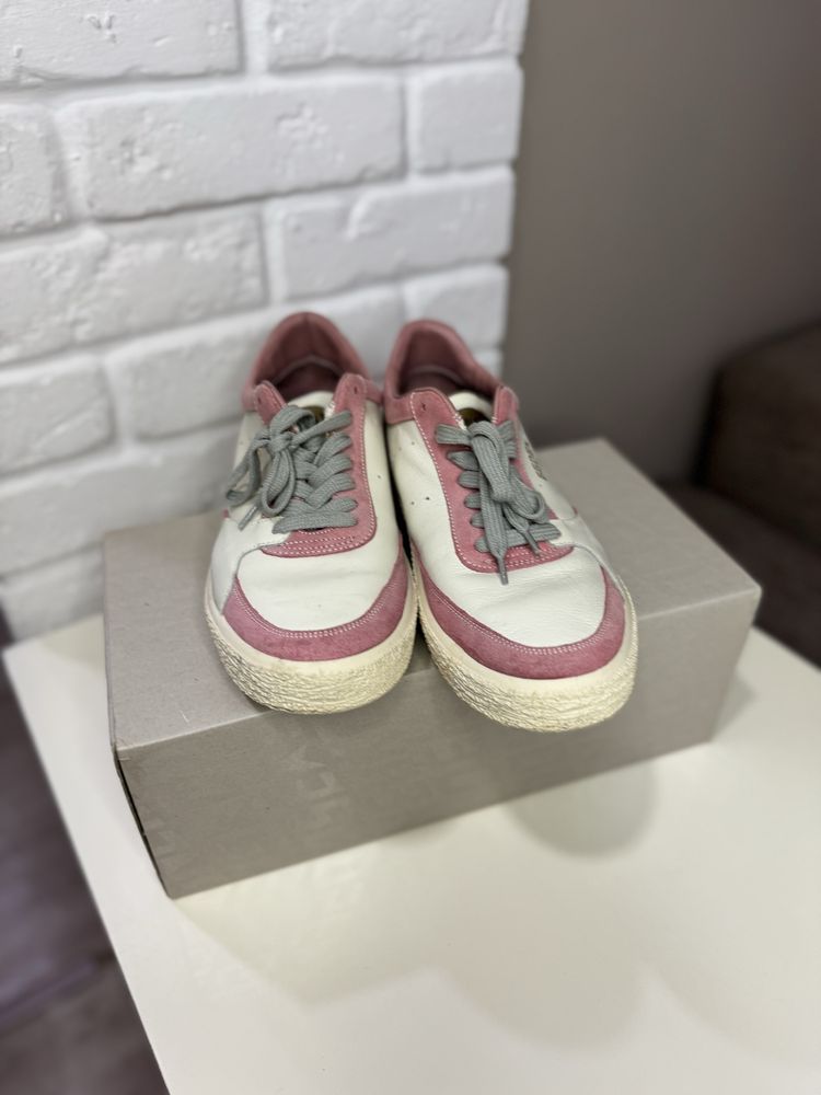 Жіночі кеди Golden Goose, рожеві.
