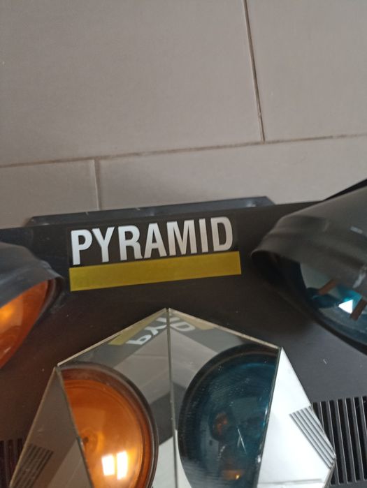 Światła disco Pyramid z PRL