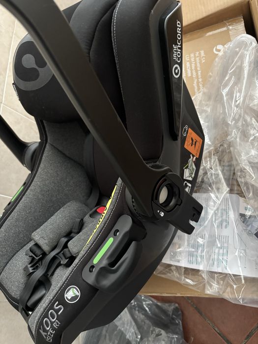 Conjunto Carrinho + Isofix Jané DUO