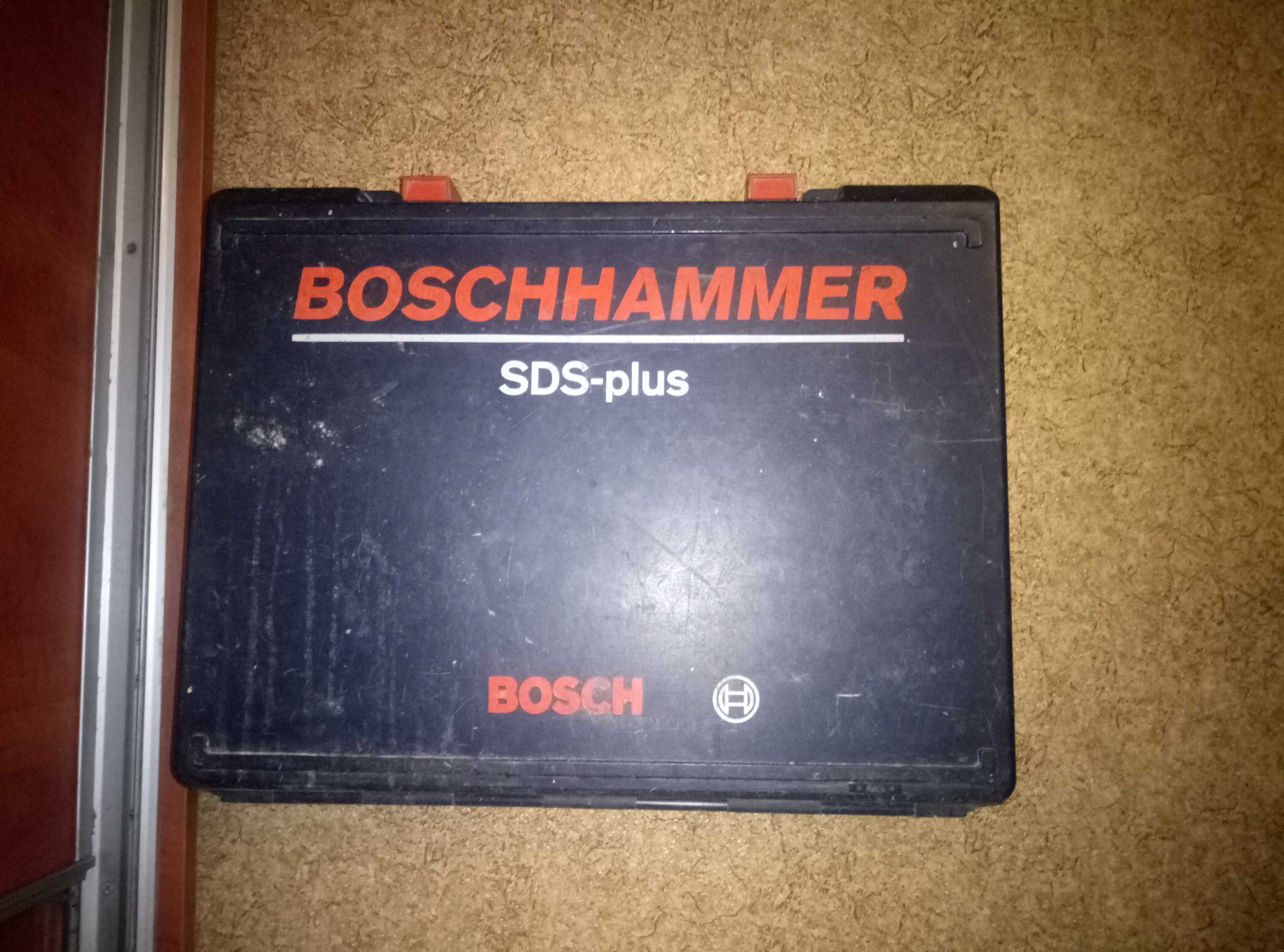 Перфоратор BOSCH GBH 4 DFE