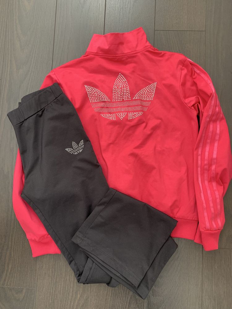 Спортивный костюм Adidas