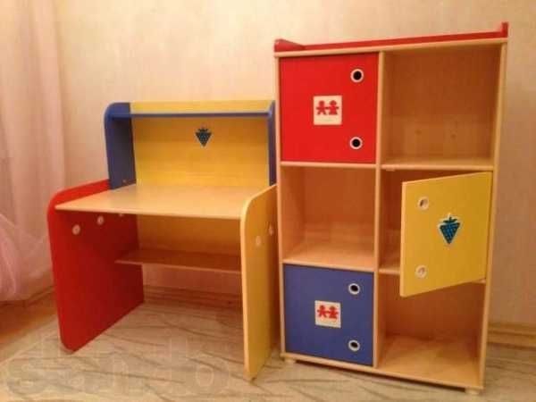 Письмовий стіл. шафа. кровать з горкой Чілек Туреччина