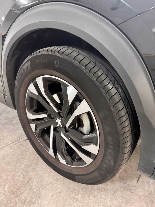 Peugeot 2008 1.2 PureTech Allure Pack