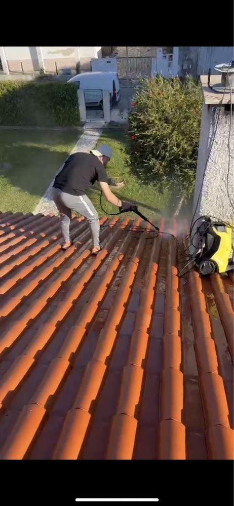 Limpeza de telhados e impermeabilização