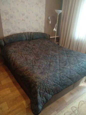 Кровать двуспальная 180*200