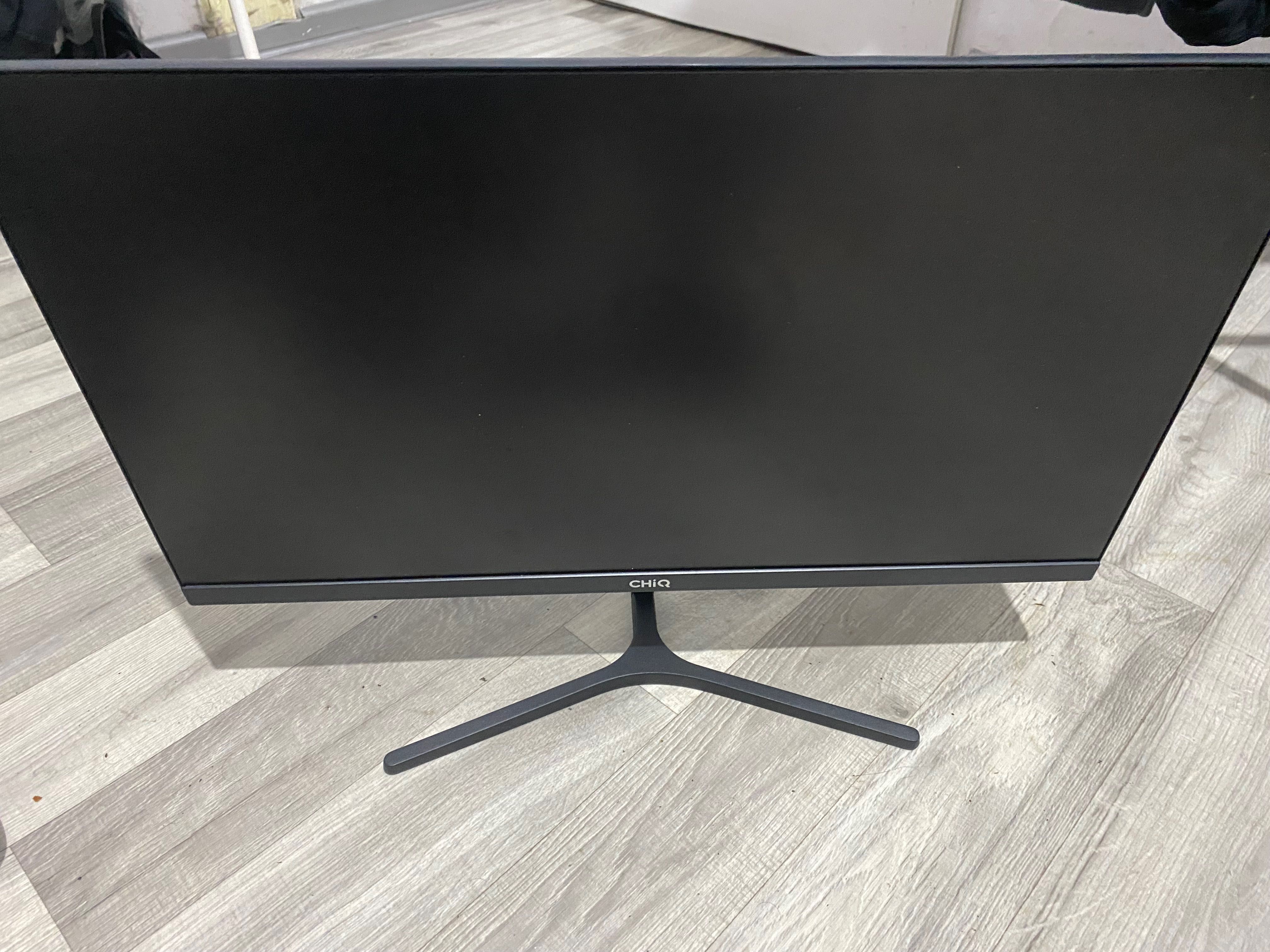 Chiq 22f650  24” w dobremu stanie