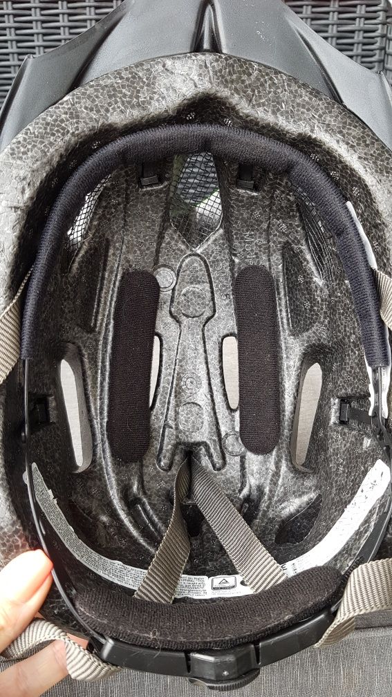 Kask rowerowy UVEX