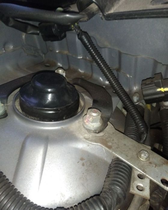 Заглушки опорних підшипників Mitsubishi Outlander 3, XL, Lancer X, ASX