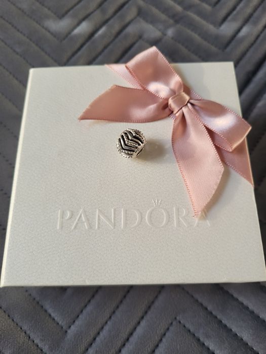 Pandora charms azurowa kulka