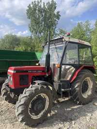 Zetor 7245 gotowy do pracy w polu