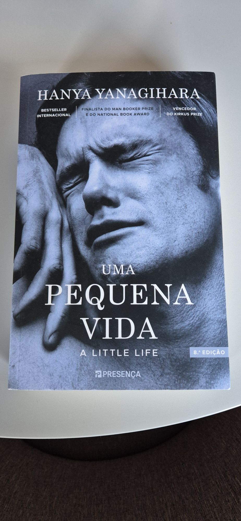 Livro "Uma Pequena Vida - Hanya Yanagihara"