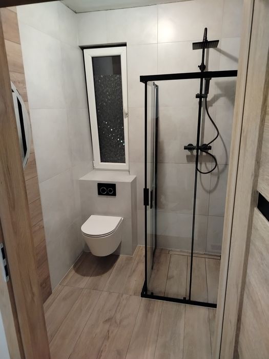 Wykończenia remonty Glazurnik  łazienki pogotowie hydrauliczne