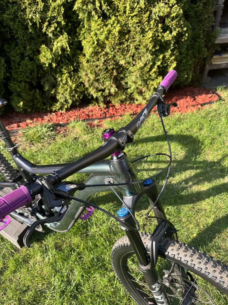 Rower giant regin 1 z 2024 roku