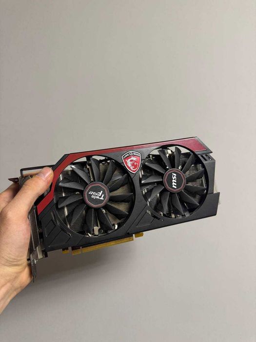 Ігрова відеокарта MSI GeForce GTX 770 2GB GDDR5