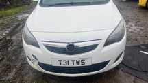 Opel Vauxhall Astra J 4 IV Części 2010r