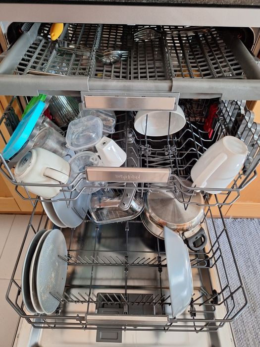 Maquina lavar loiça Whirlpool