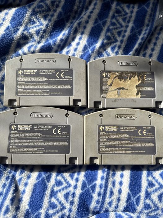Nintendo 64 + 2 comandos + 4 jogos