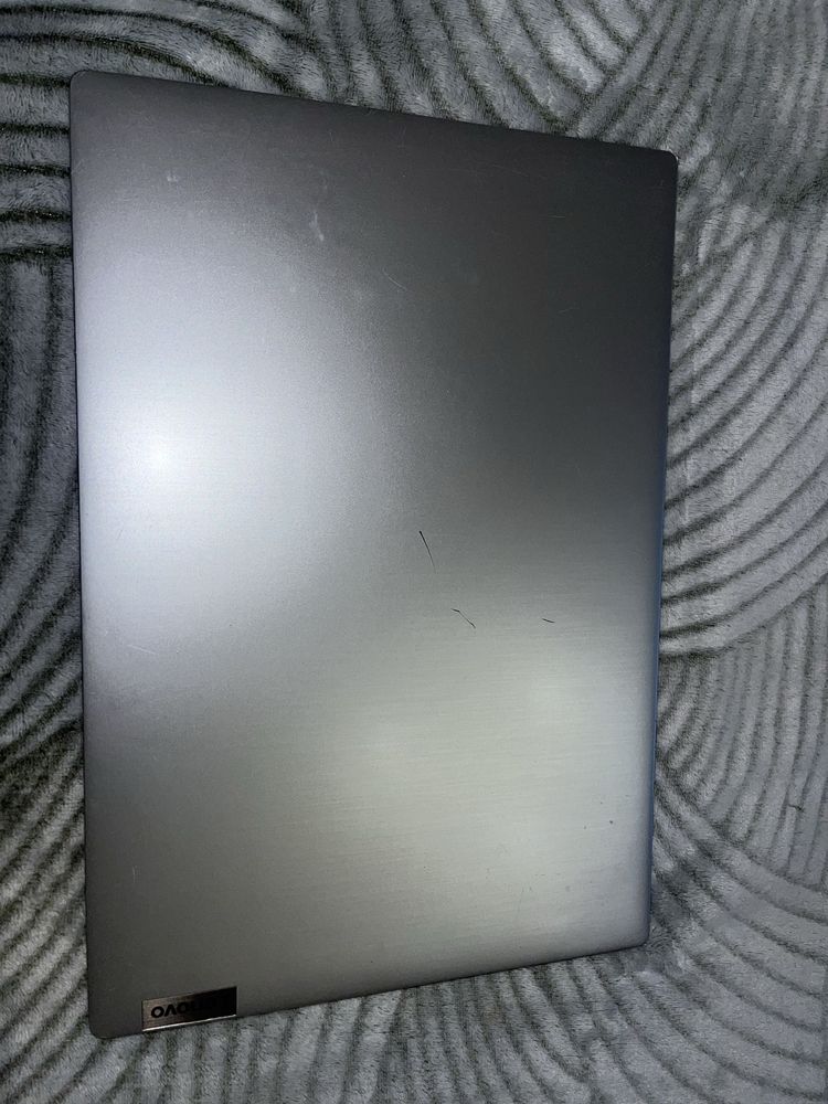 Ноутбук Lenovo IdeaPad 3 15ADA05