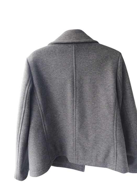 коротке пальто- куртка Uniqlo