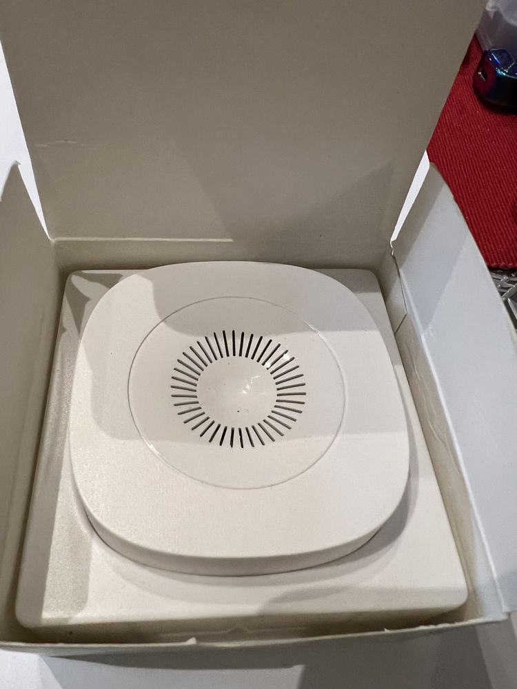 frient Air Quality Sensor ZigBee SmartThings