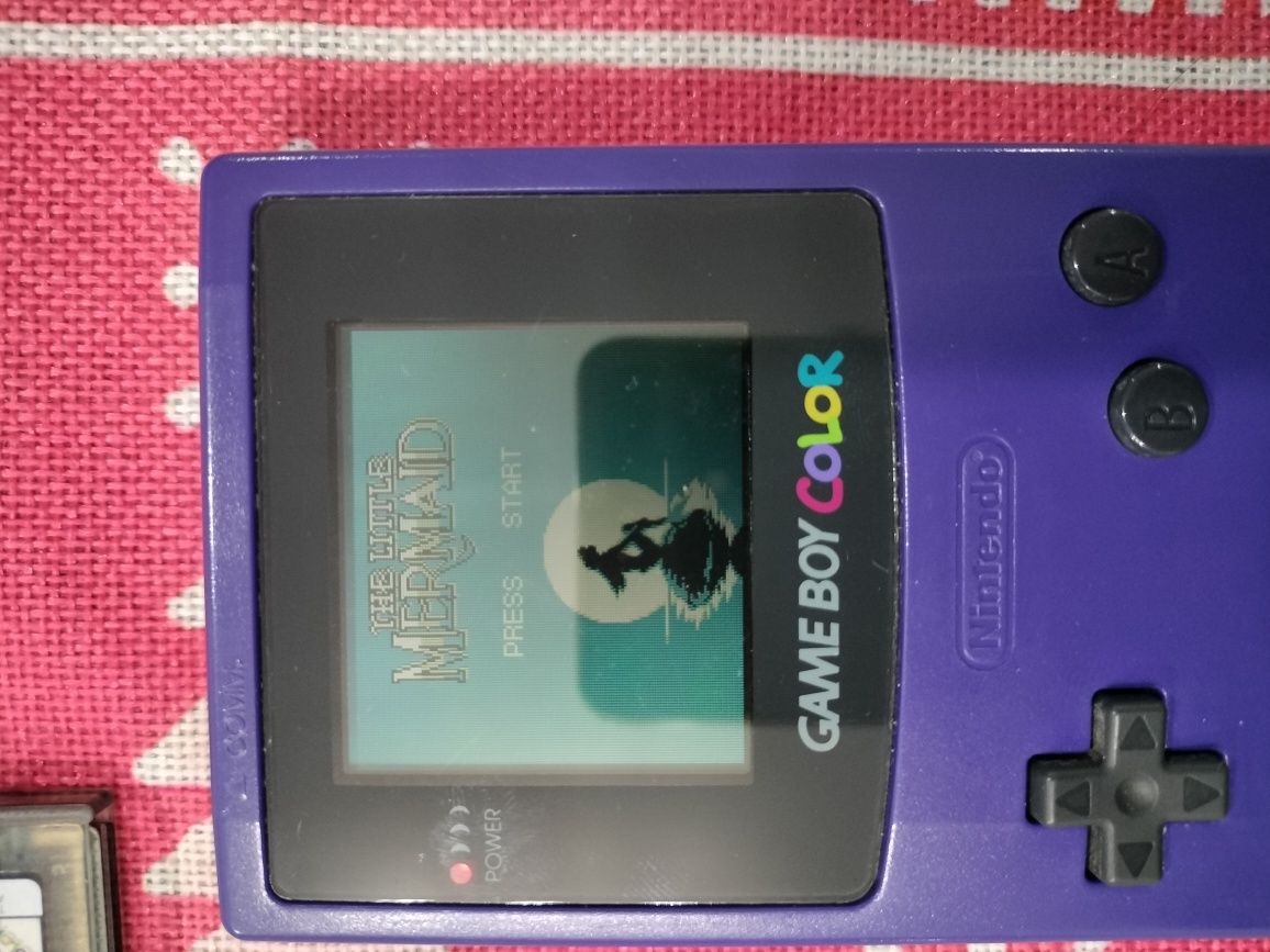 Gameboy color com 5 jogos