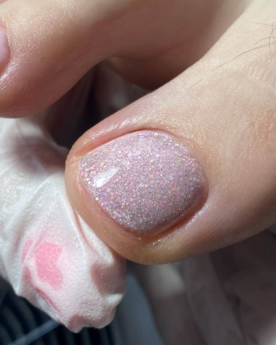 Манікюр Педикюр гель лак нарощення нігтів