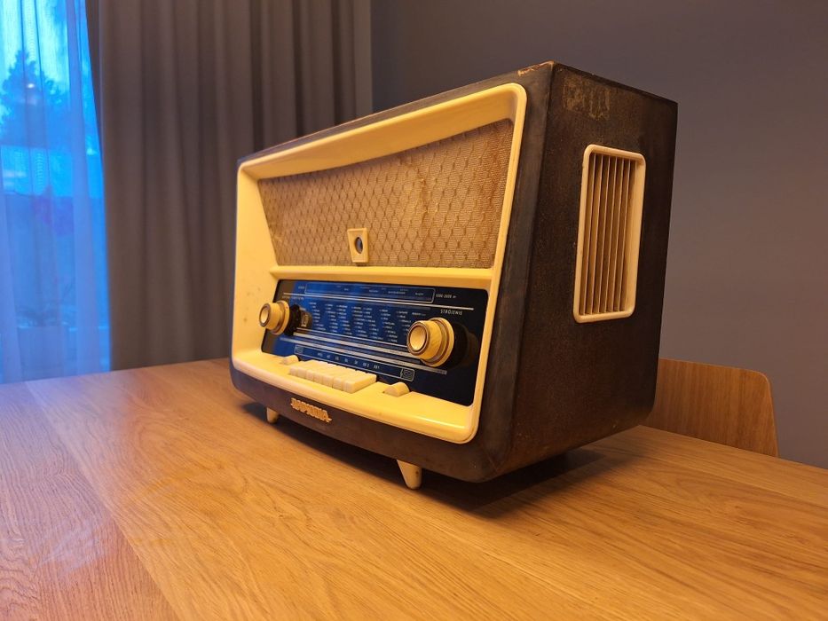 Radio lampowe Rapsodia , Tatry 3281  ZRK