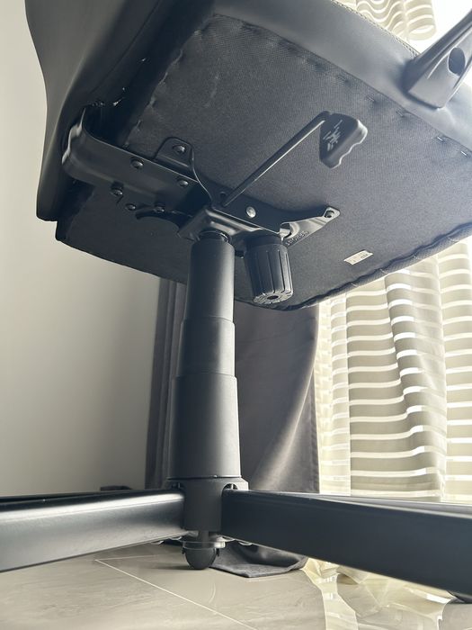 Крісло геймерське LERBJERG