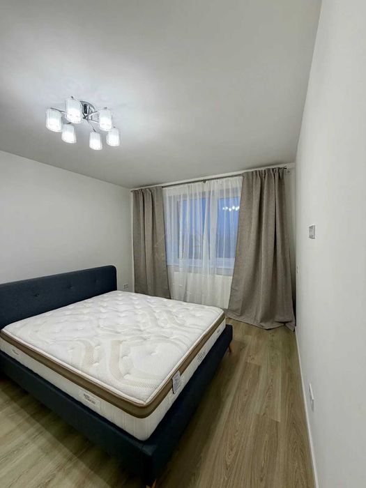 Продаж 1-кімнатної квартири з краєвидом на річку