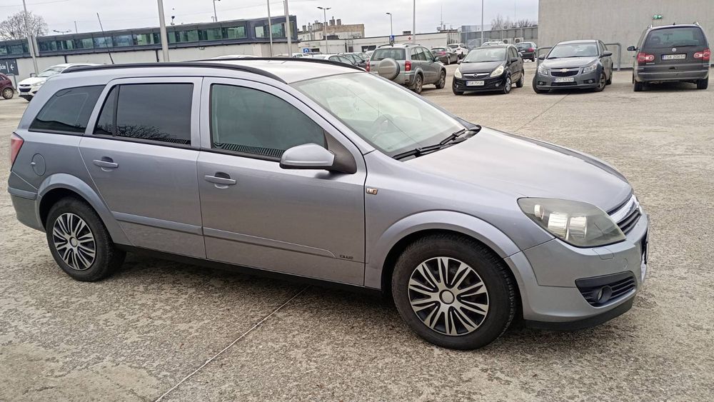 Продам Opel Astra H