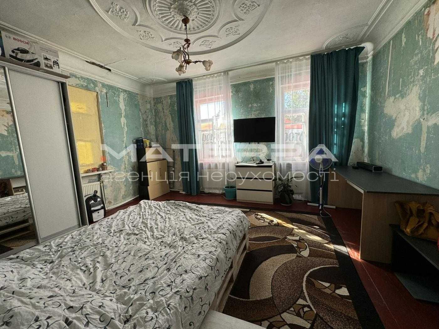 Продаж частини будинку 56 м.кв. дві кімнати центр Нова Боярка