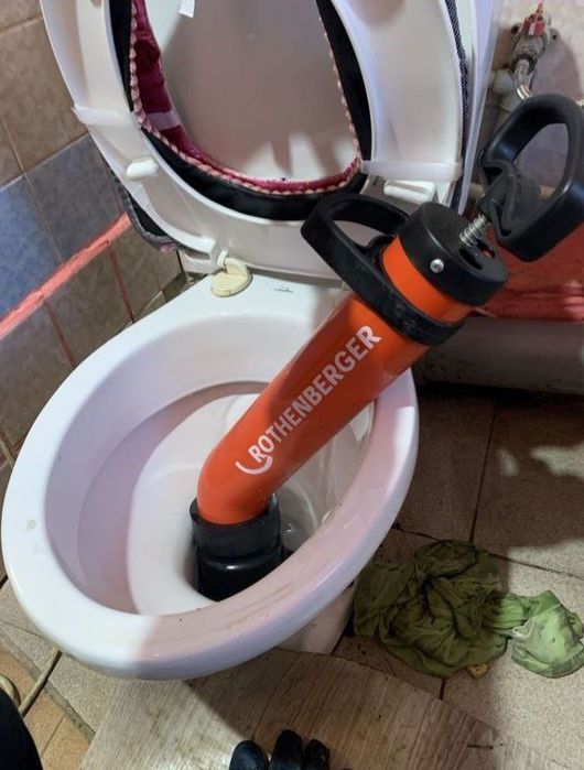 Чистка труб, Чистка канализации, Пообивка засоров в трубах