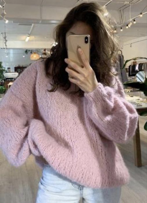 Шикарний вʼязаний светр , Італія