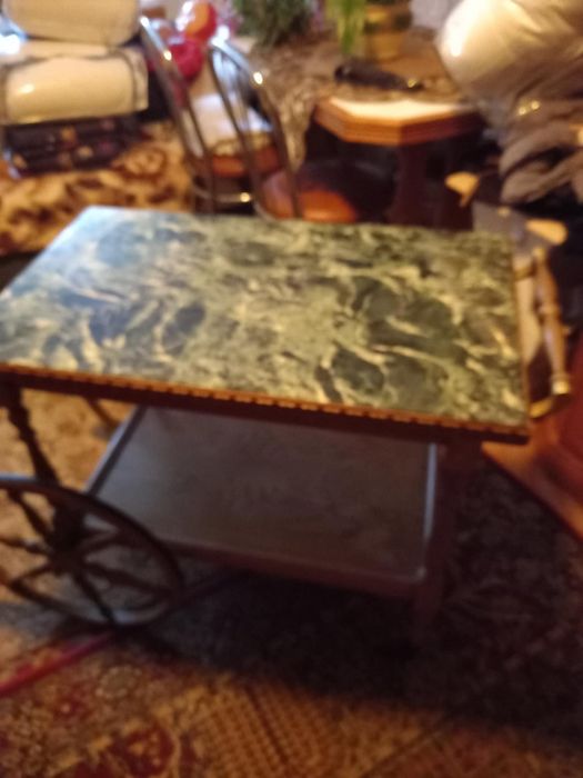 Stary solidny barek na kółkach okazja