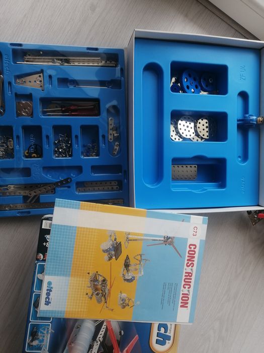 Brinquedo Eitech Construction Solar 73. Como novo