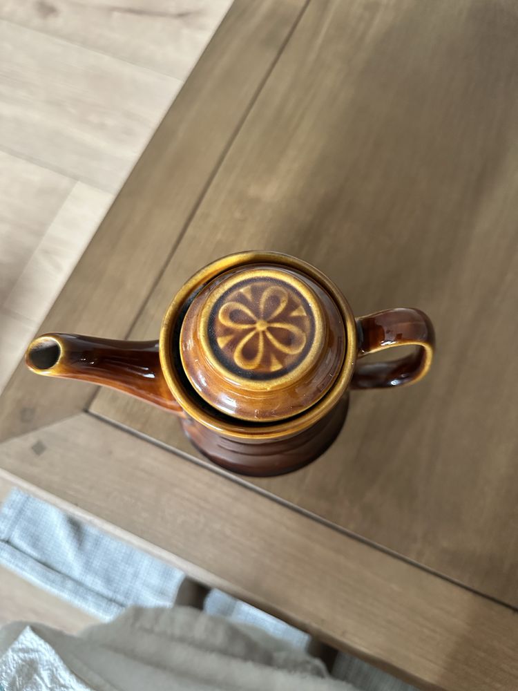 Dzbanek ceramiczny