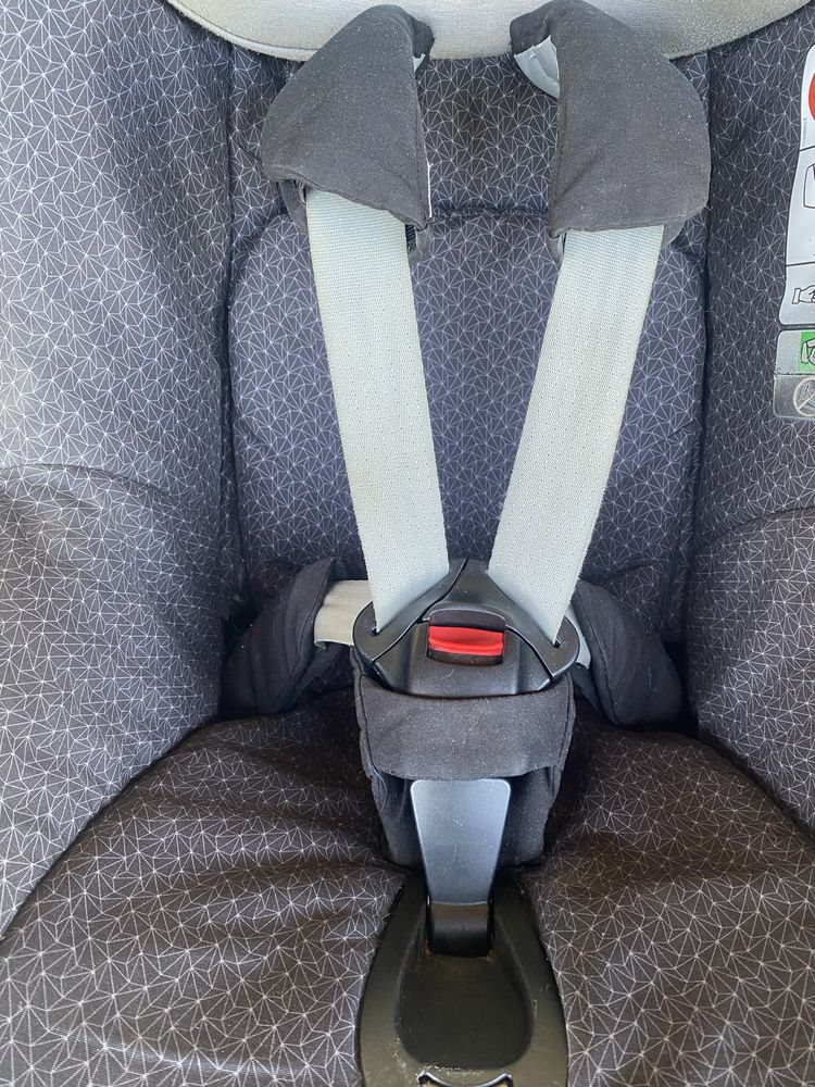 Cadeira Auto 2 way pearl com Isofix