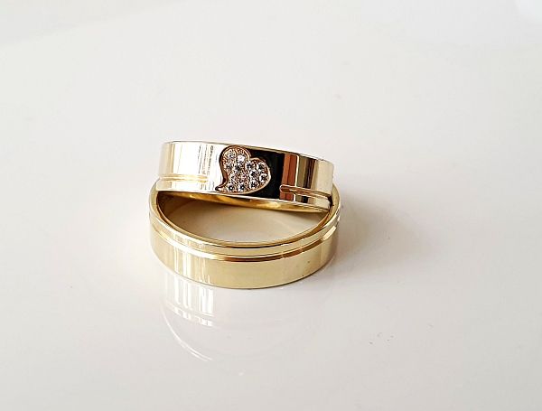 Obrączka serce Para obrączek złotych cyrkonie z sercem złoto 333 8K