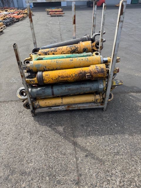 trak do drewna siłownik hydrauliczny podajnika kłody