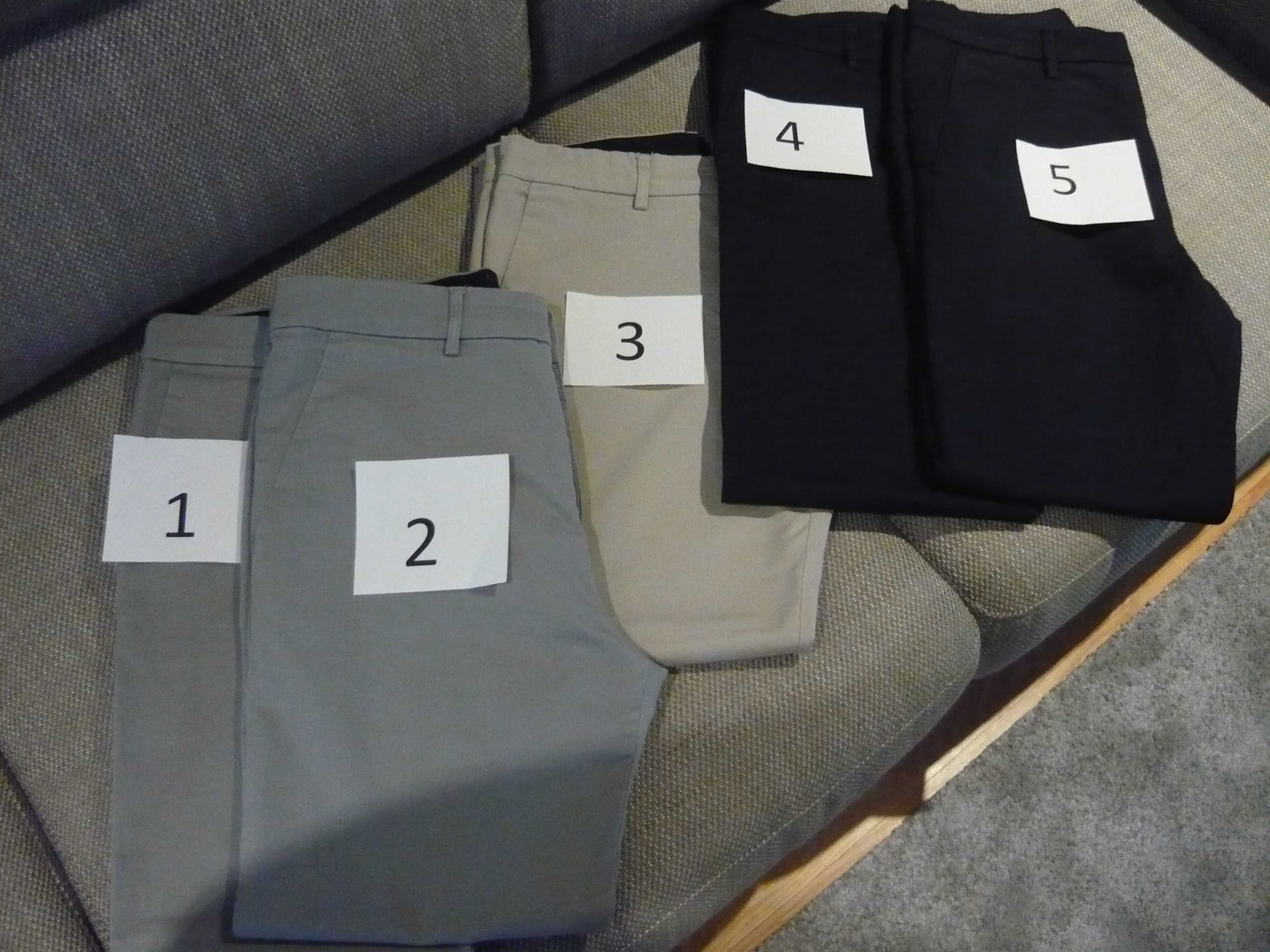 Lote 5 pares de calças homem - Zara Chino  - Usadas bom estado