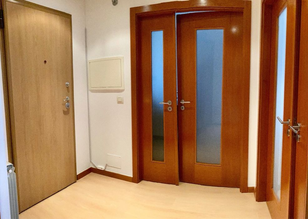 T1 Algueirão-Mem Martins (3min a pé do comboio/prédio novo)