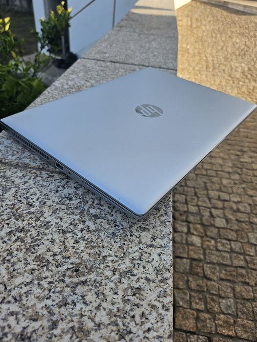 Computador Portátil HP i7 com 16GB RAM como NOVO