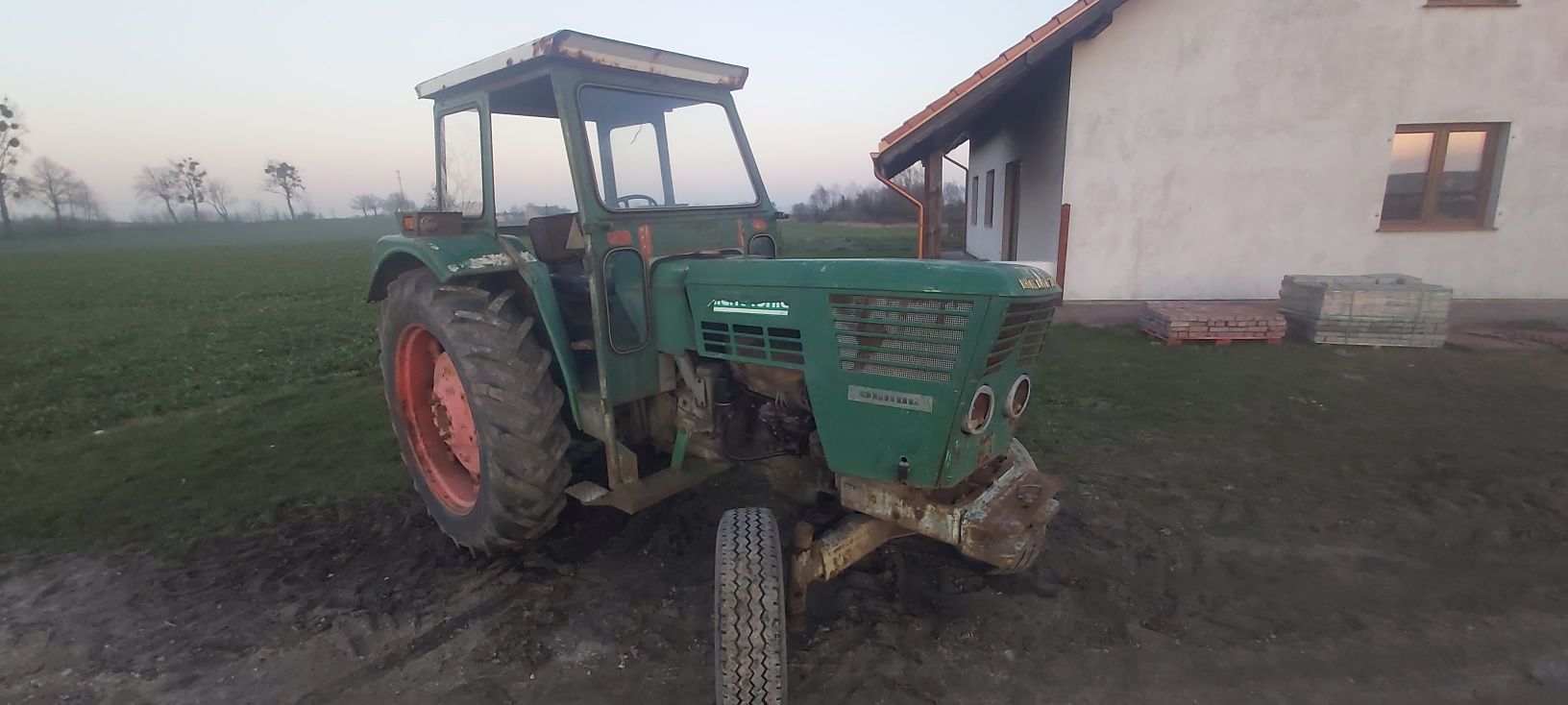 Ciągnik Deutz D6006