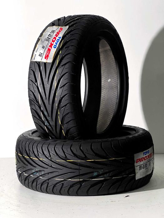 Pneus Toyo Proxes T1S - 195/45/15 - NOVOS