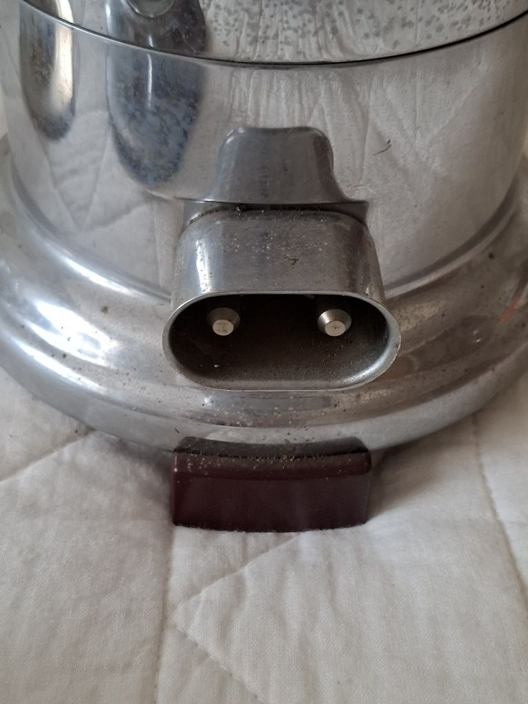 Cafeteira elétrica antiga